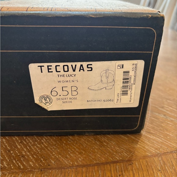 Tecovas Lucy Ankle Boots in Desert Rose Western Style - Picture 8 of 9